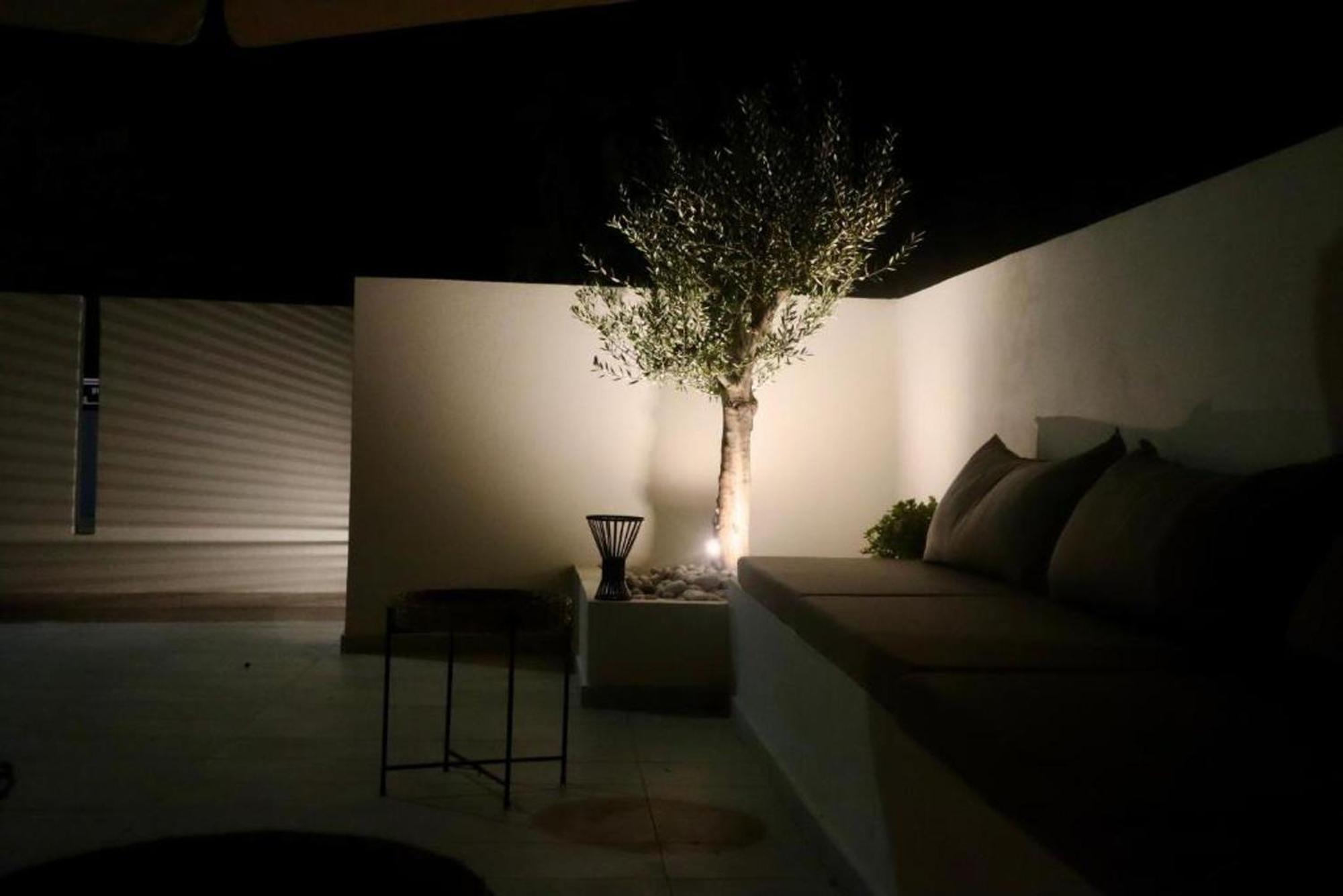 Rhotheon Suites In Ialysos  Buitenkant foto